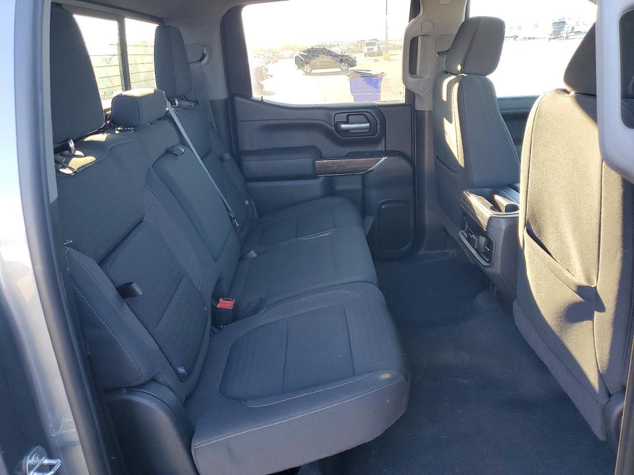 2021 CHEVROLET Silverado