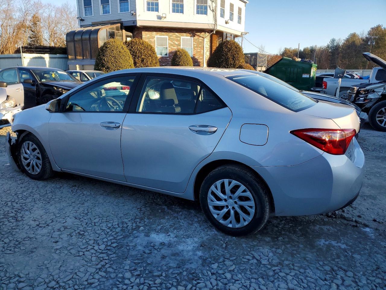 2018 TOYOTA COROLLA