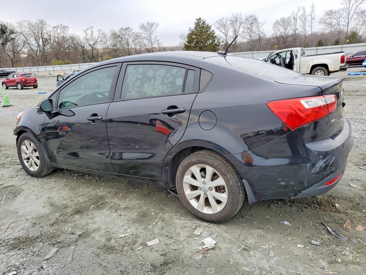 2013 KIA RIO