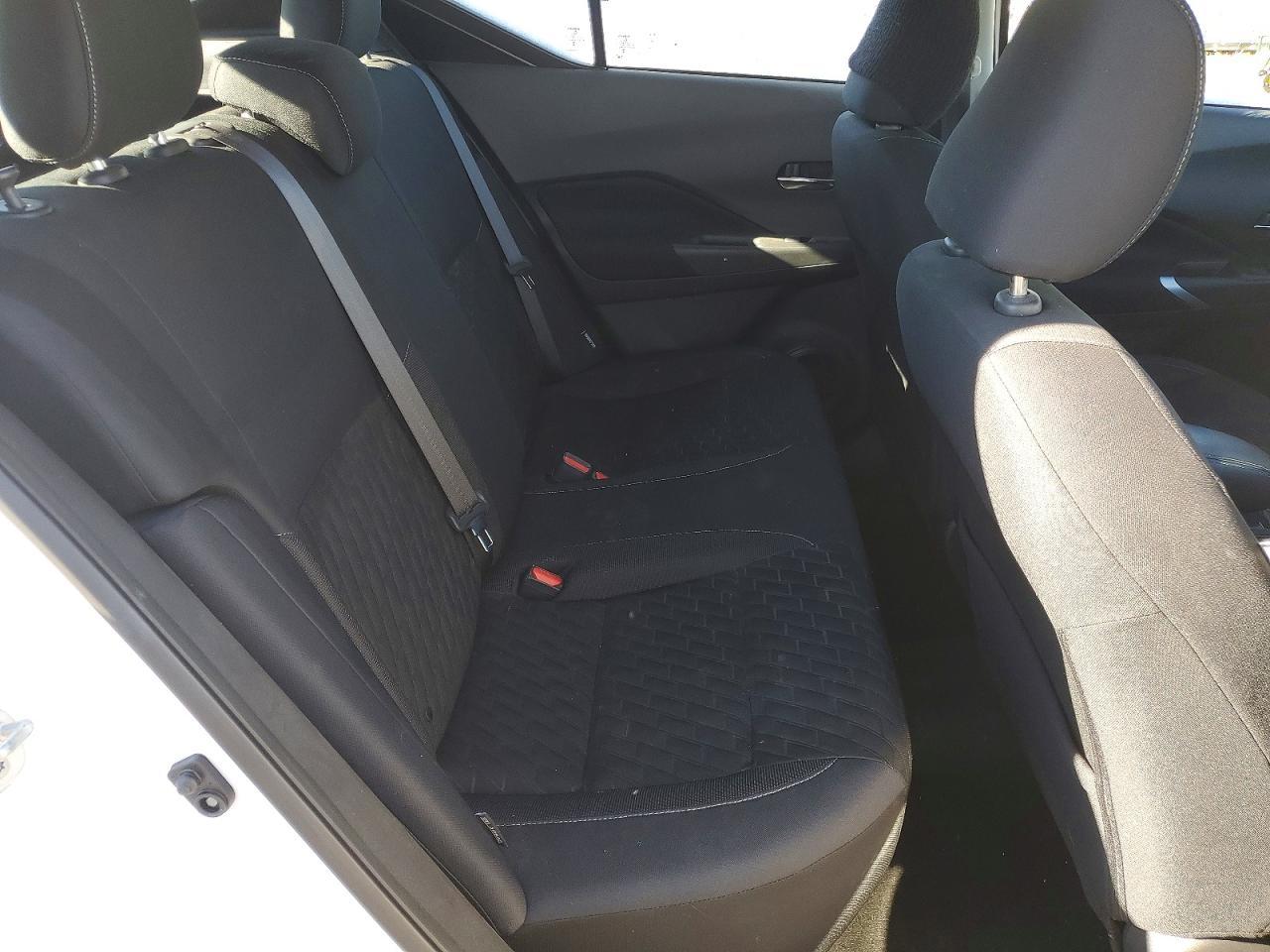 2023 NISSAN KICKS
