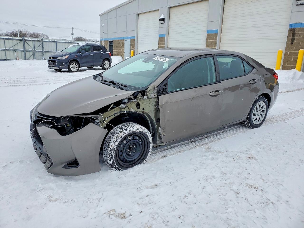 2017 TOYOTA COROLLA