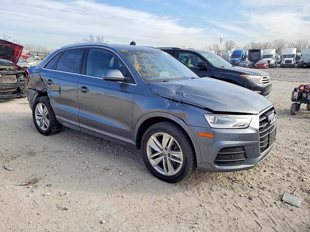2017 AUDI Q3