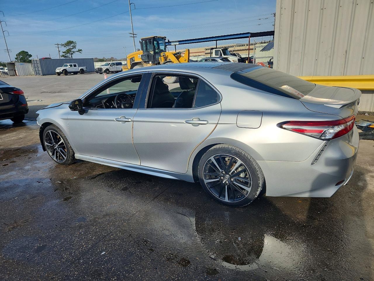 2018 TOYOTA CAMRY