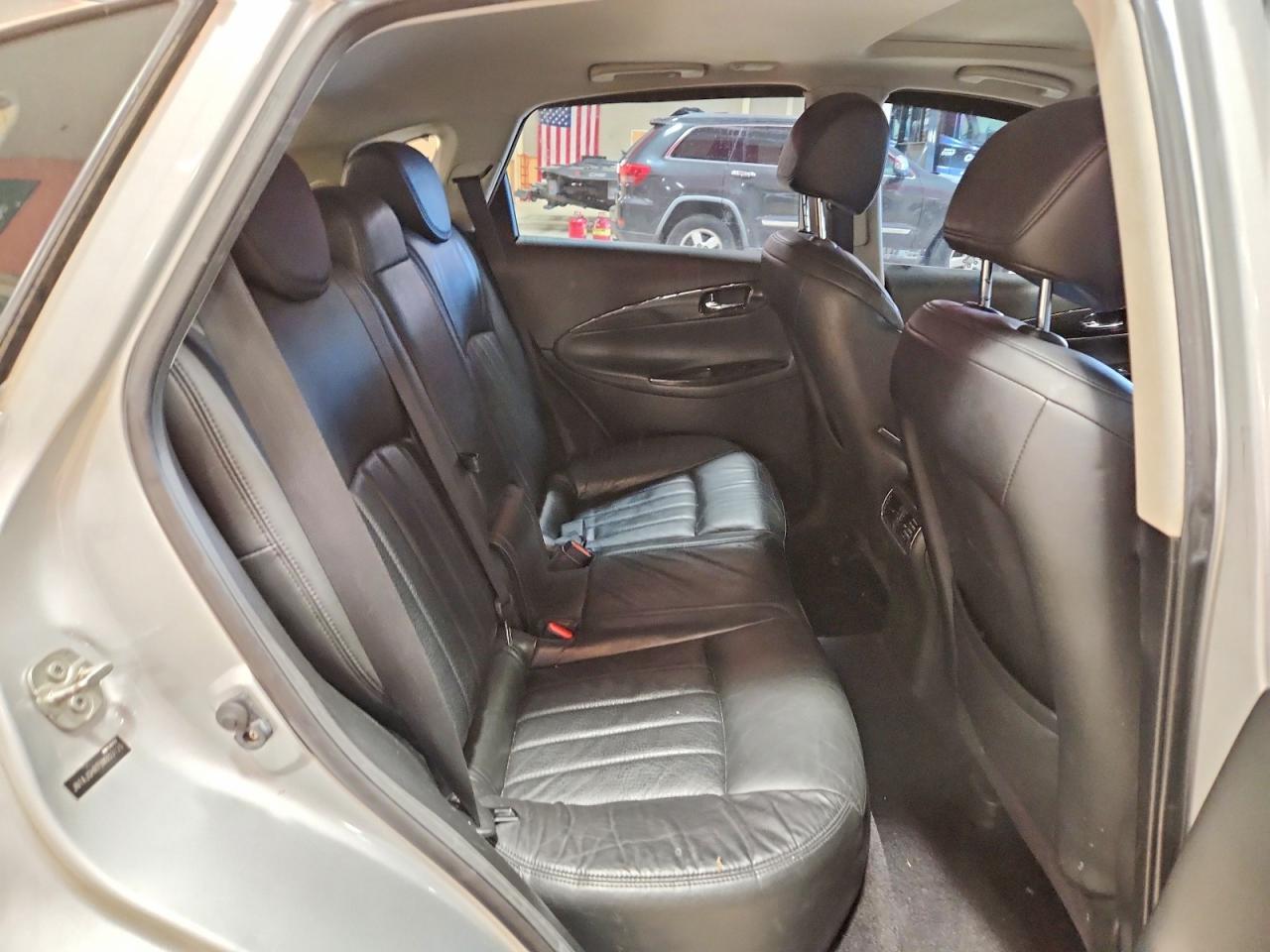 2011 INFINITI EX35