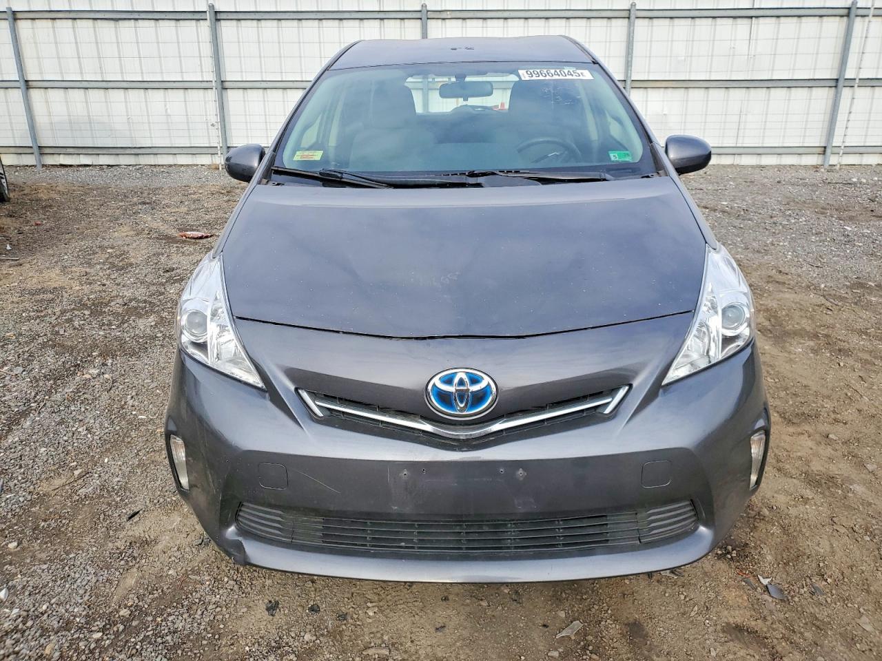 2014 TOYOTA PRIUS V