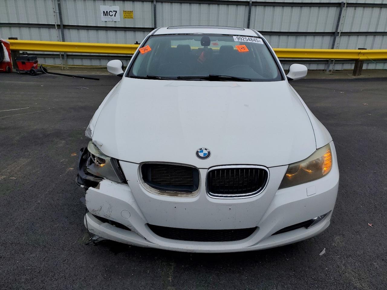 2011 BMW 3 SERIES