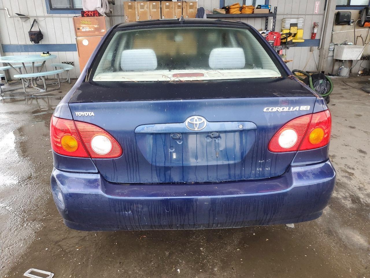 2004 TOYOTA COROLLA