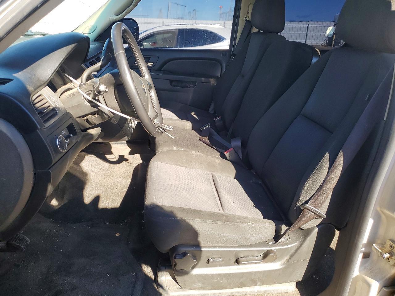 2010 CHEVROLET Tahoe