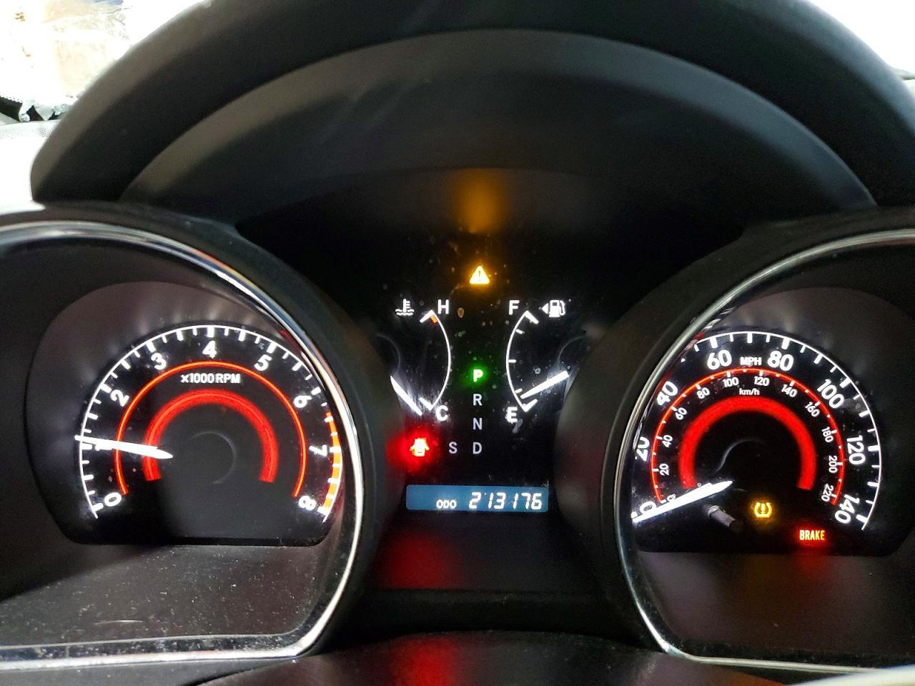 2011 TOYOTA HIGHLANDER