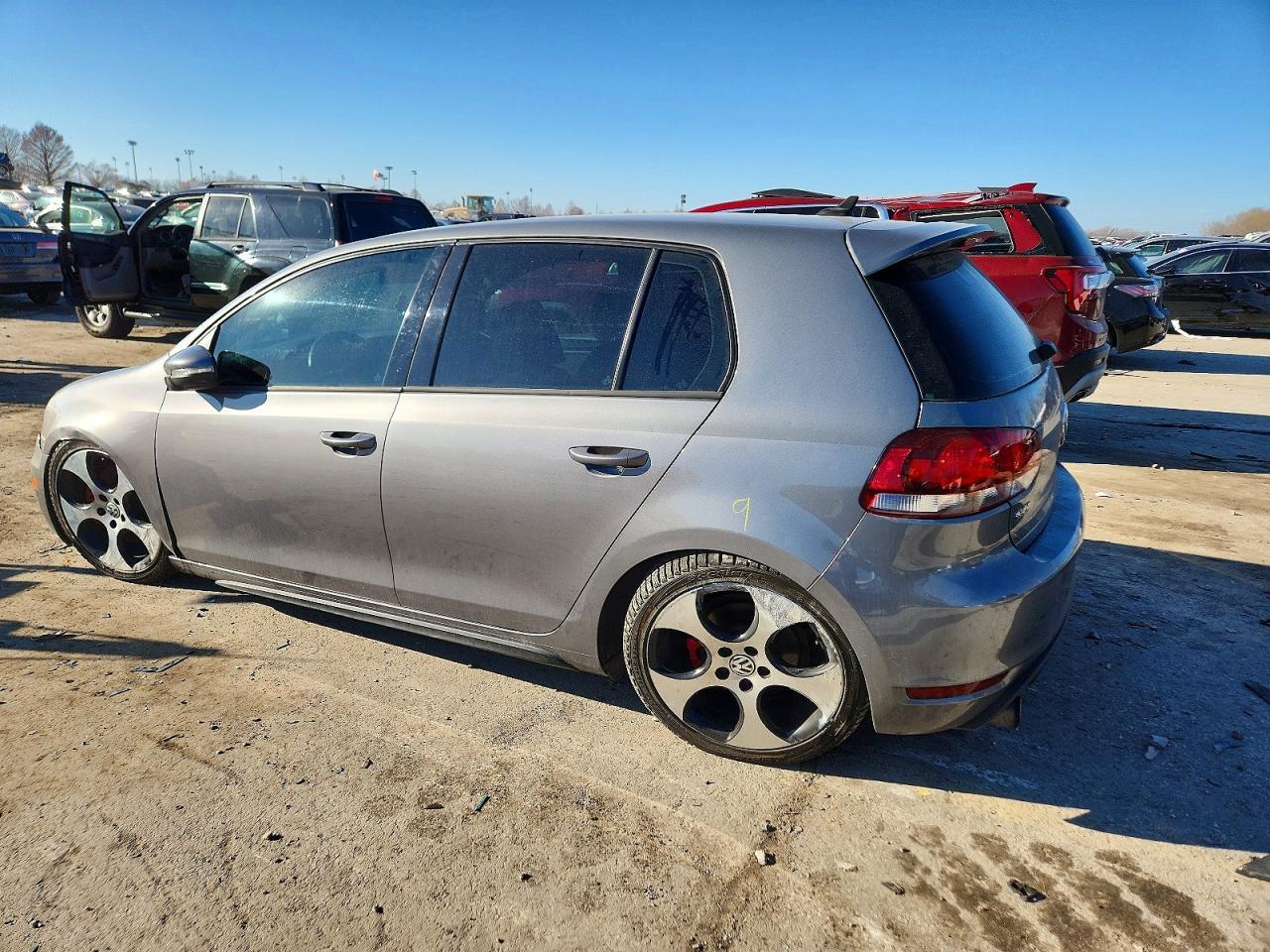 2012 VOLKSWAGEN GTI
