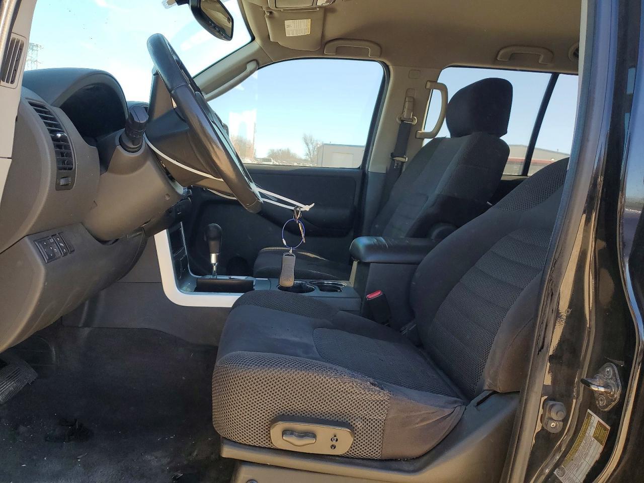 2011 NISSAN PATHFINDER