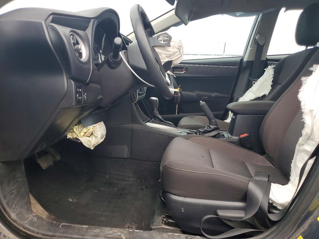 2017 TOYOTA COROLLA