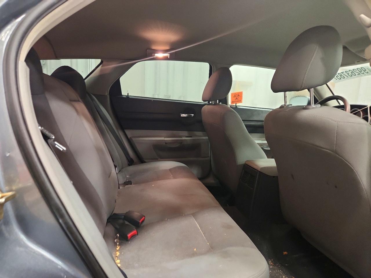 2006 DODGE MAGNUM