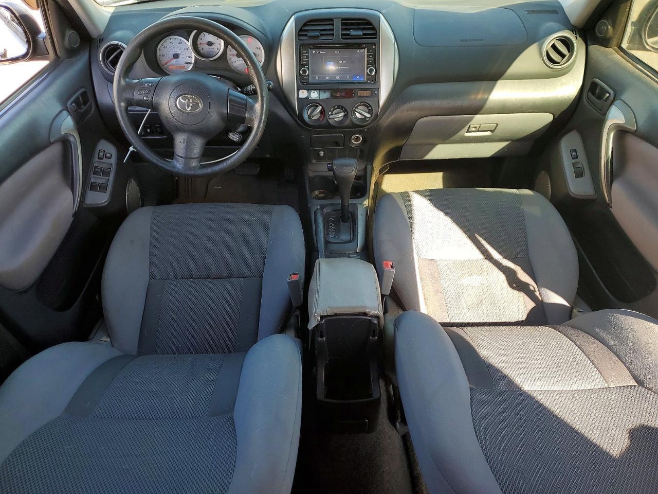 2004 TOYOTA RAV4
