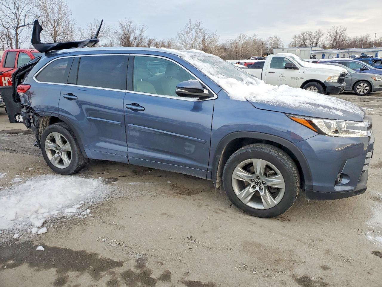2019 TOYOTA HIGHLANDER