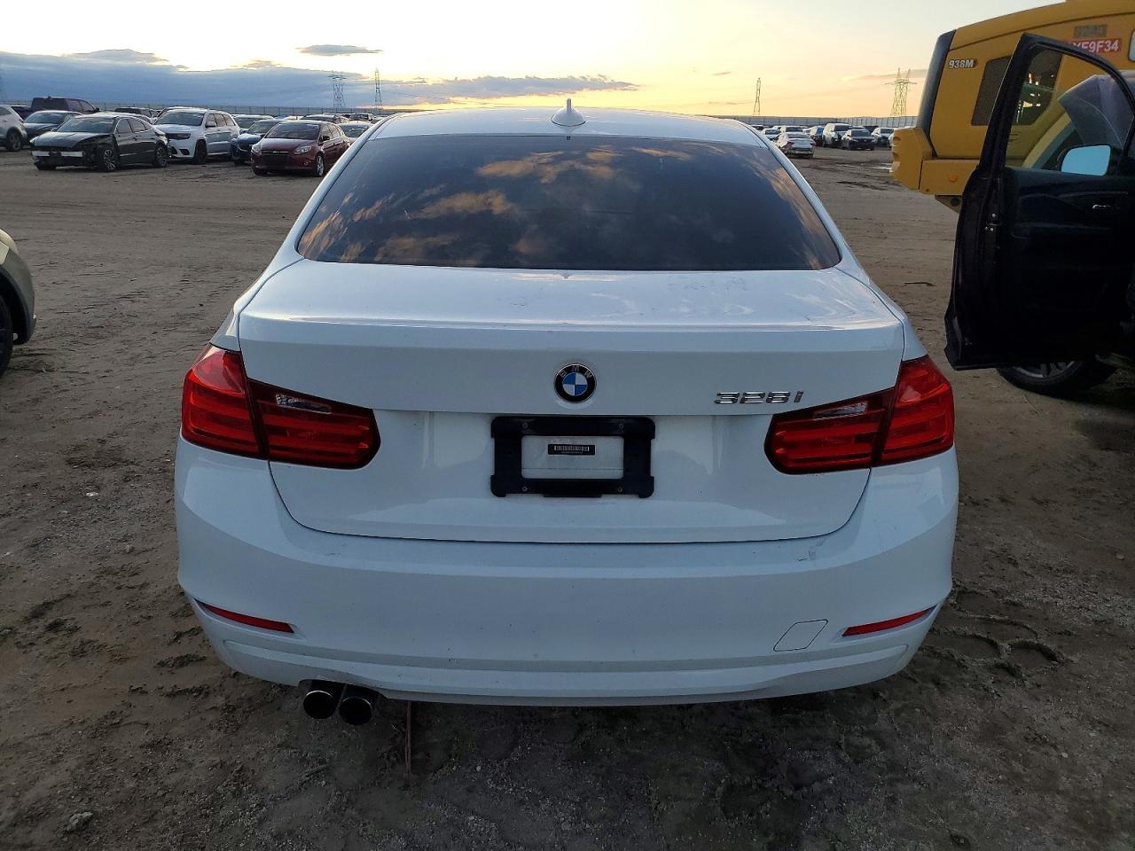 2012 BMW 3 SERIES