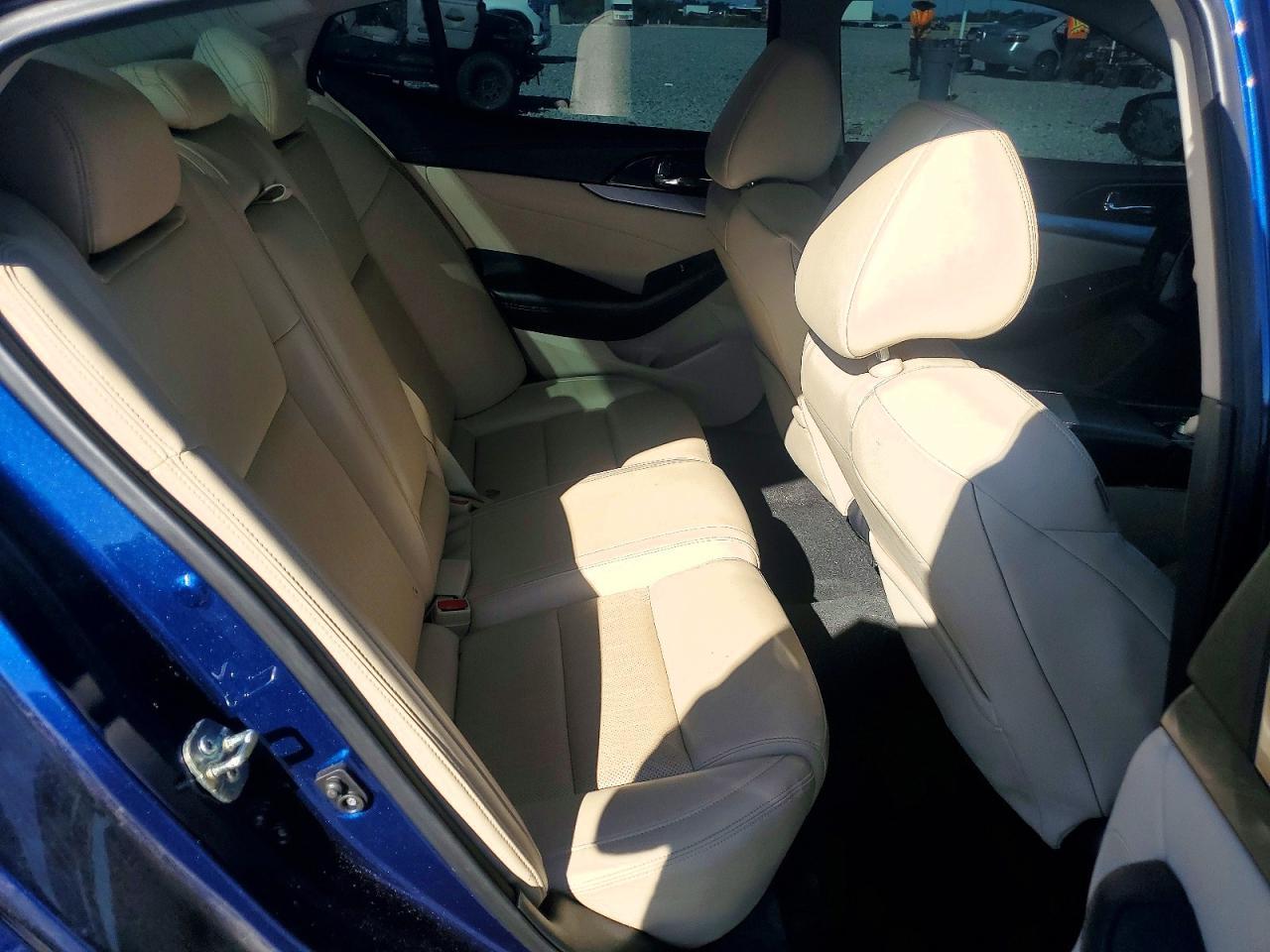 2017 NISSAN Maxima