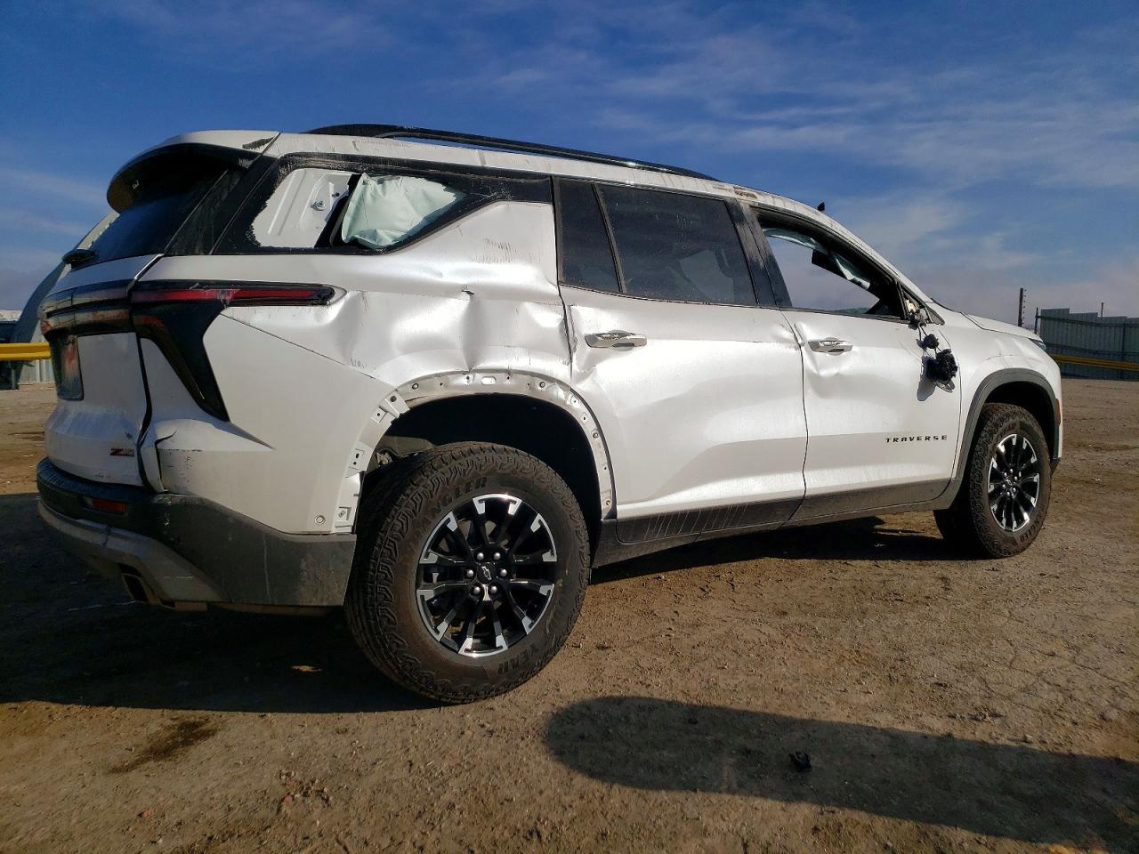 2024 CHEVROLET TRAVERSE