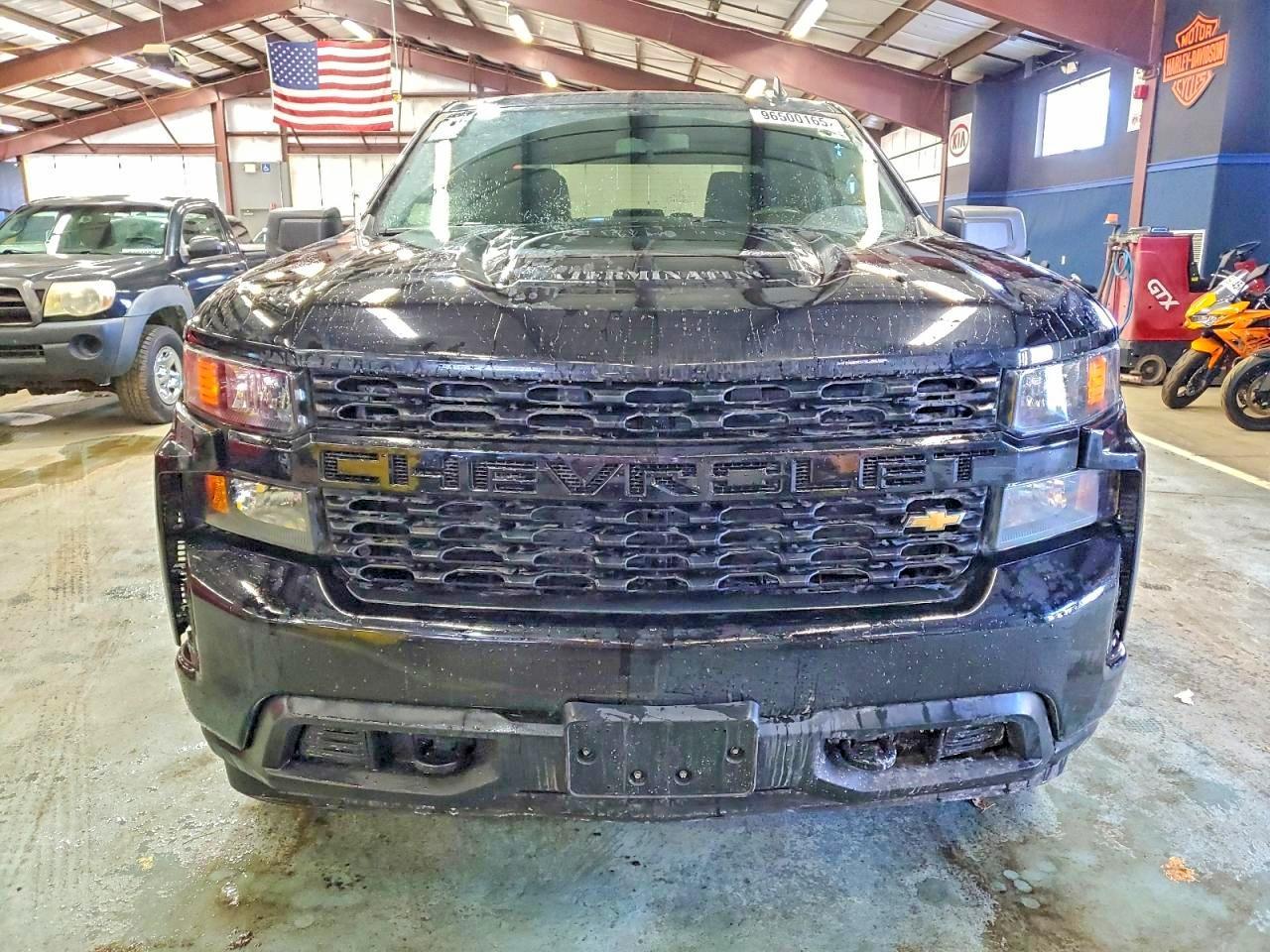 2021 CHEVROLET Silverado