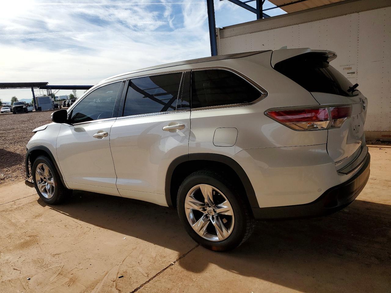 2015 TOYOTA HIGHLANDER