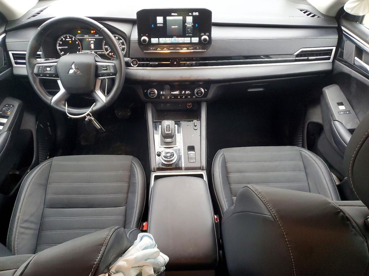2022 MITSUBISHI outlander