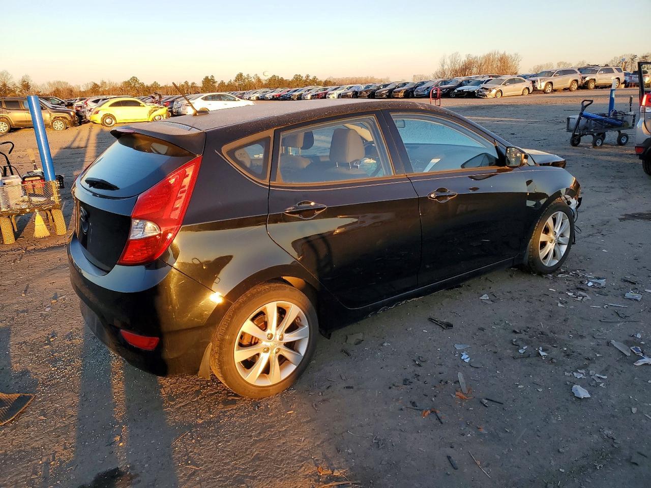 2014 HYUNDAI ACCENT