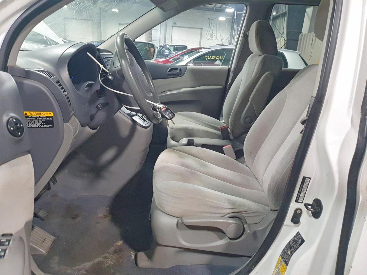 2008 KIA SEDONA