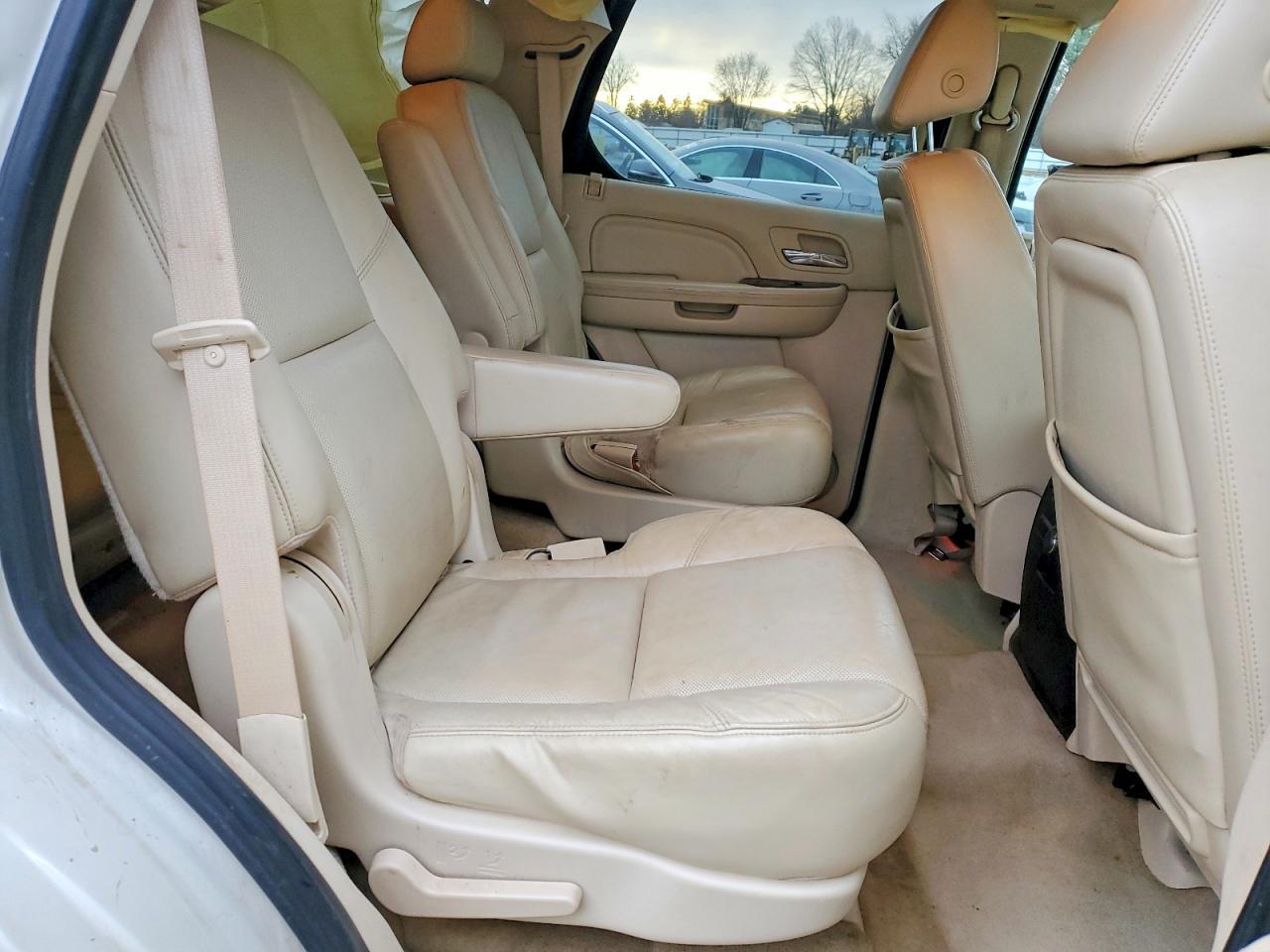 2008 CADILLAC ESCALADE