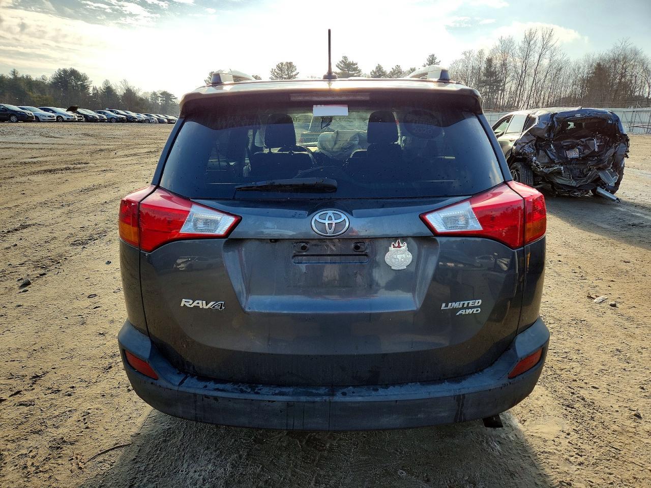 2015 TOYOTA RAV4