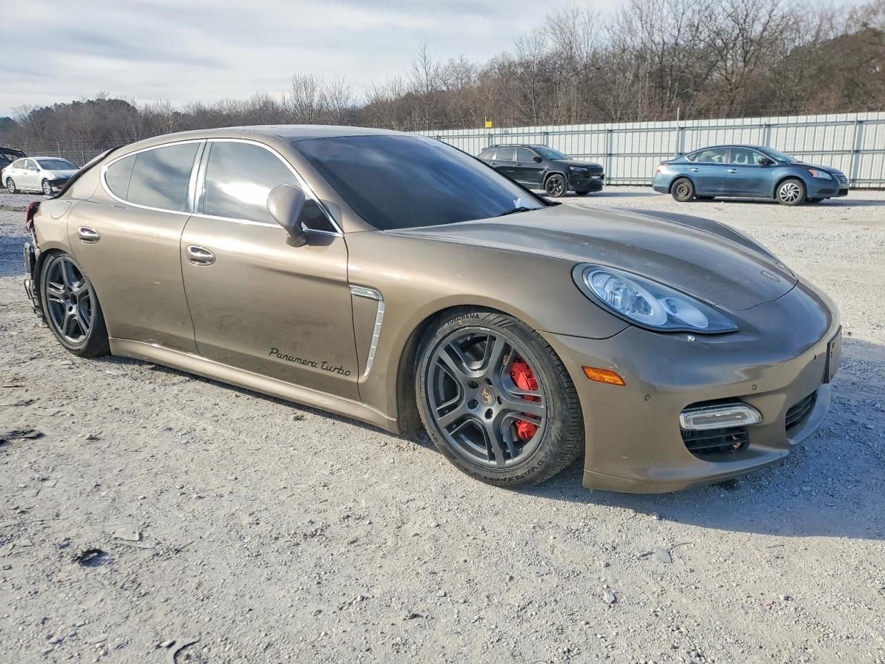 2011 PORSCHE Panamera