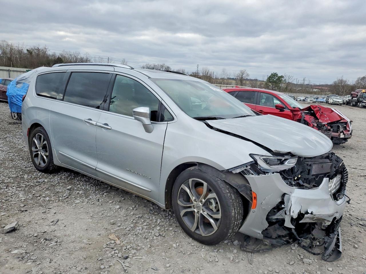 2022 CHRYSLER Pacifica