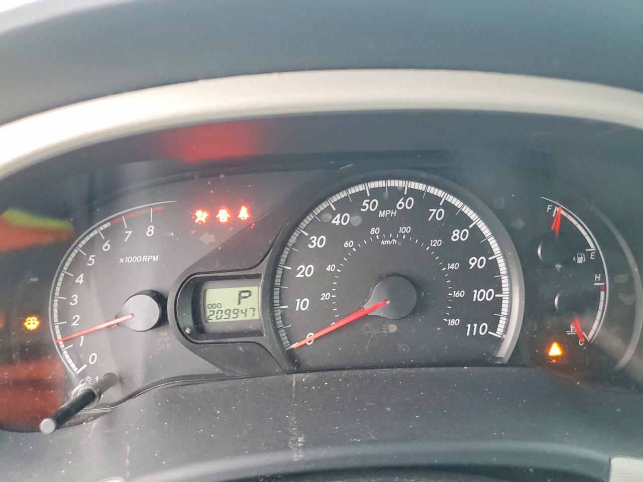 2012 TOYOTA SIENNA