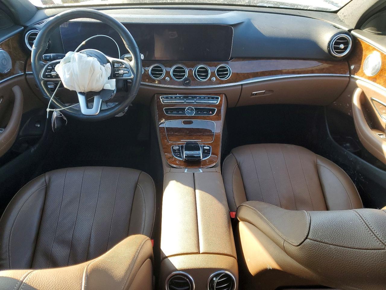 2020 MERCEDES-BENZ E-Class