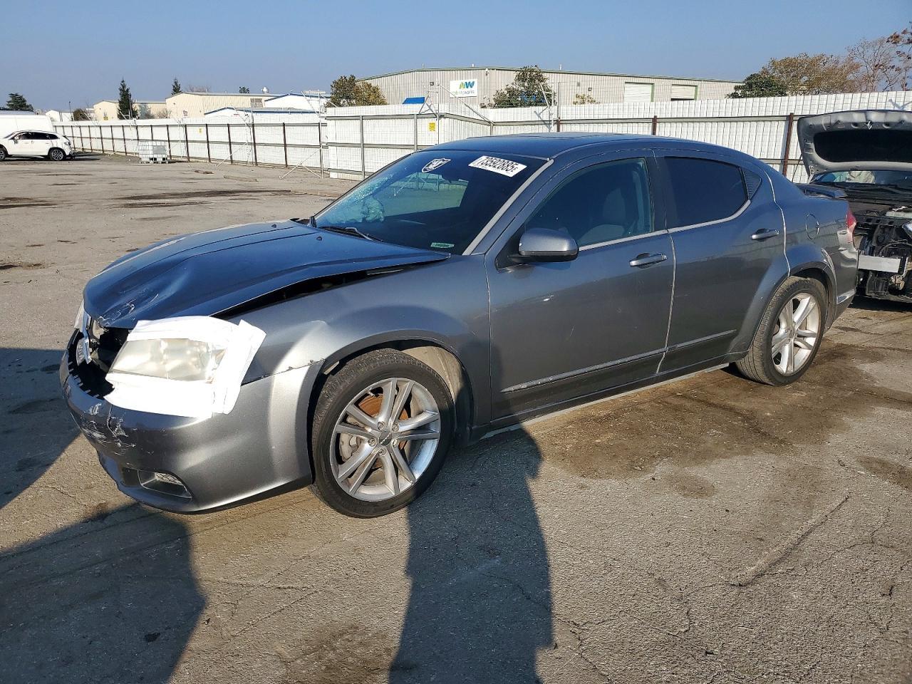 2011 DODGE Avenger