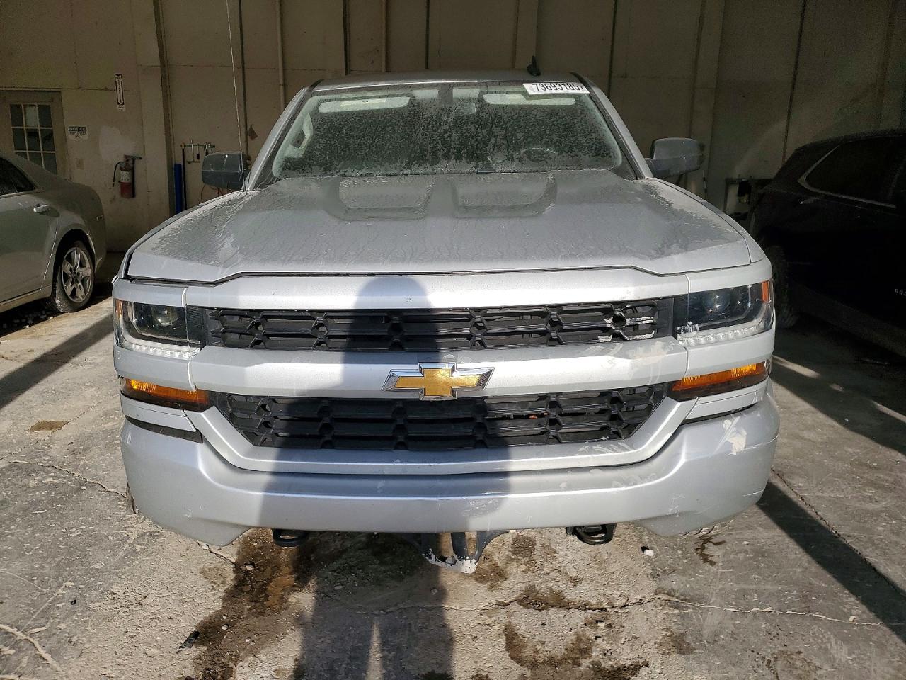 2018 CHEVROLET Silverado