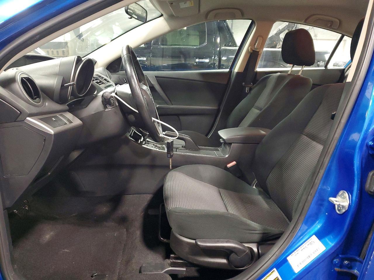 2012 MAZDA 3