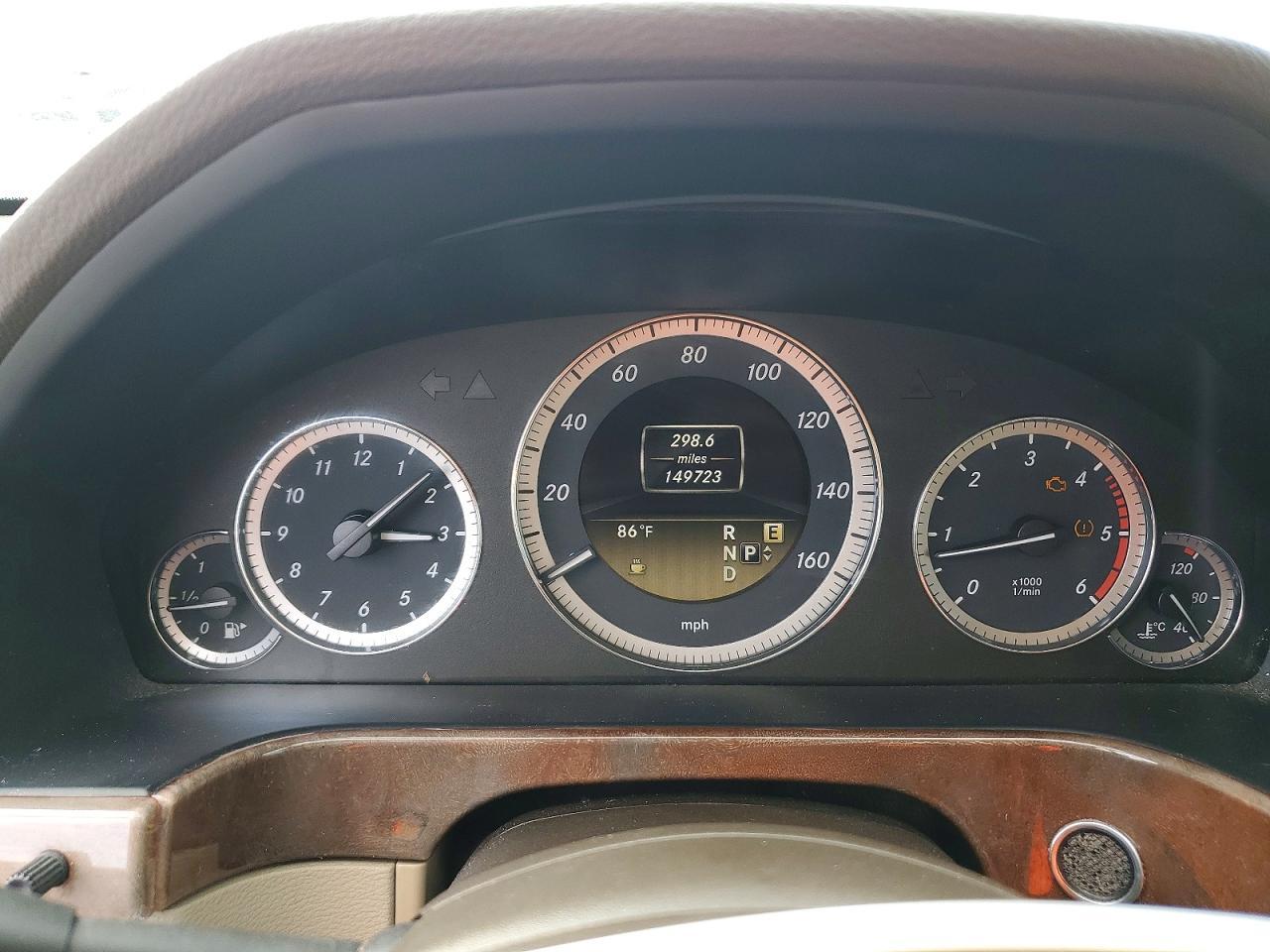 2012 MERCEDES-BENZ E-Class
