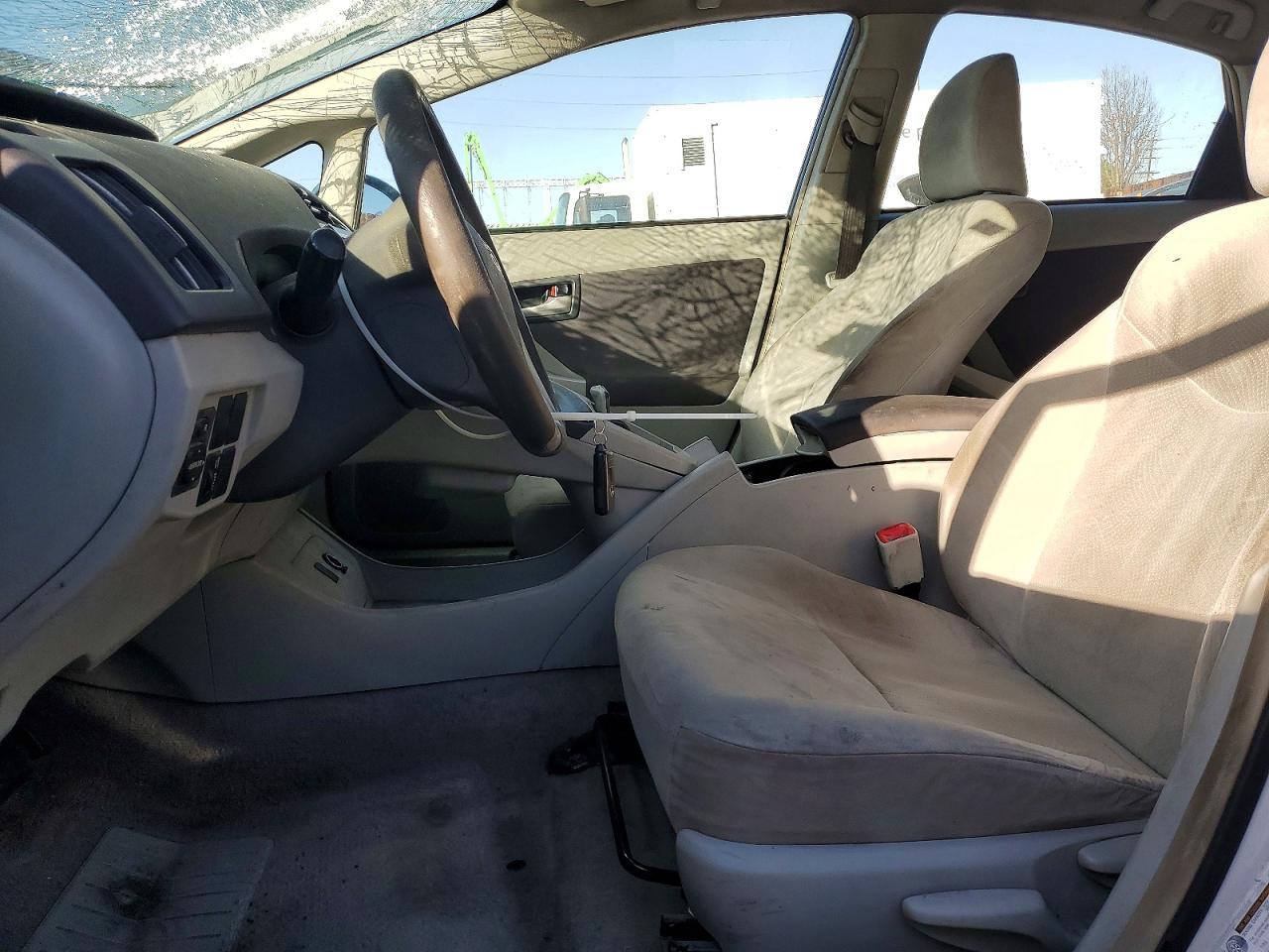 2010 TOYOTA PRIUS