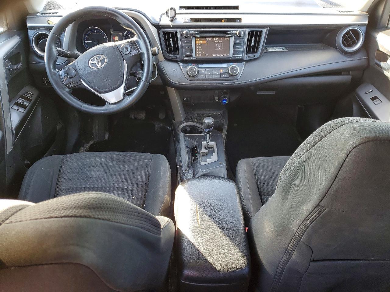 2016 TOYOTA RAV4