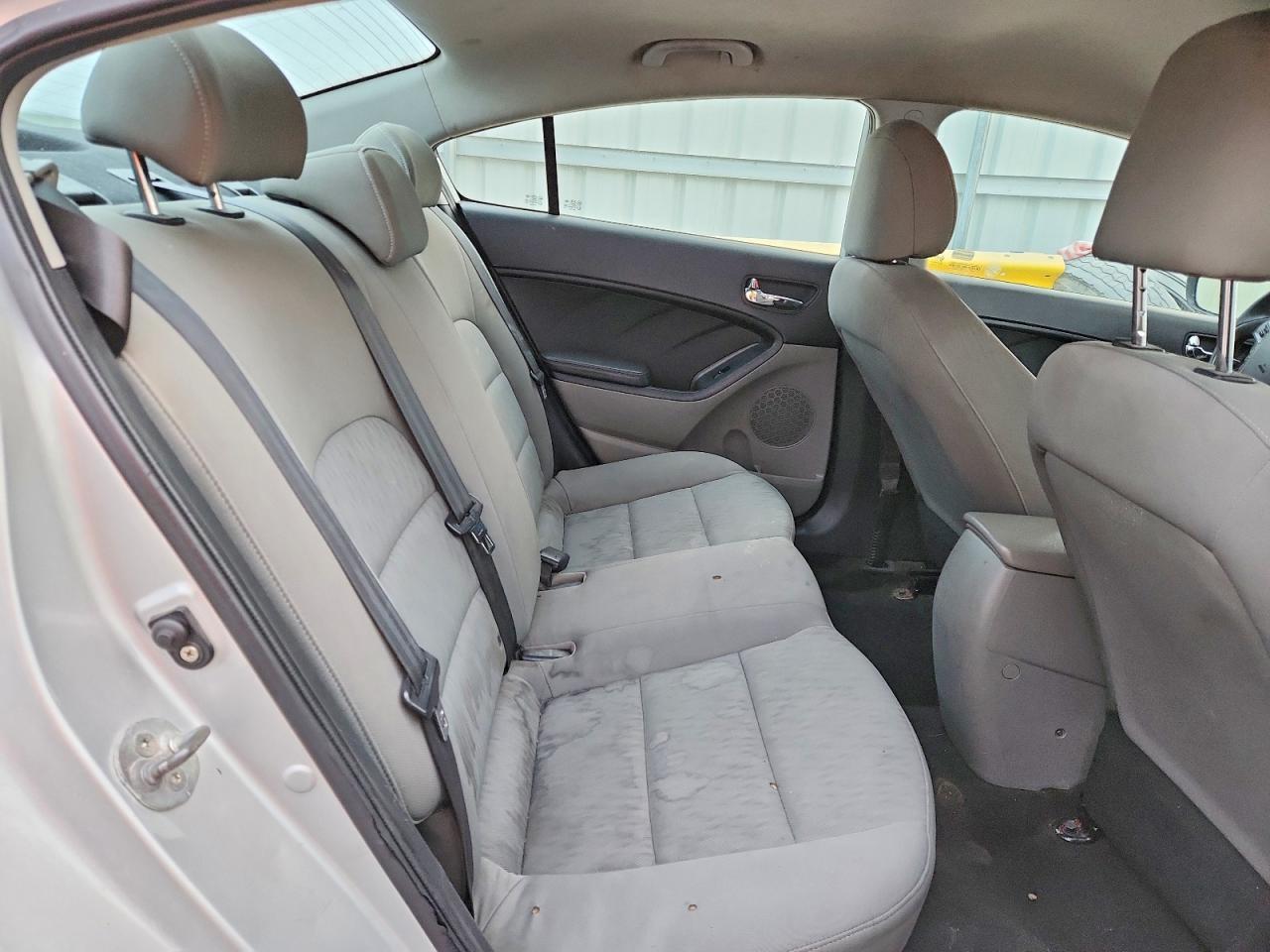 2015 KIA FORTE