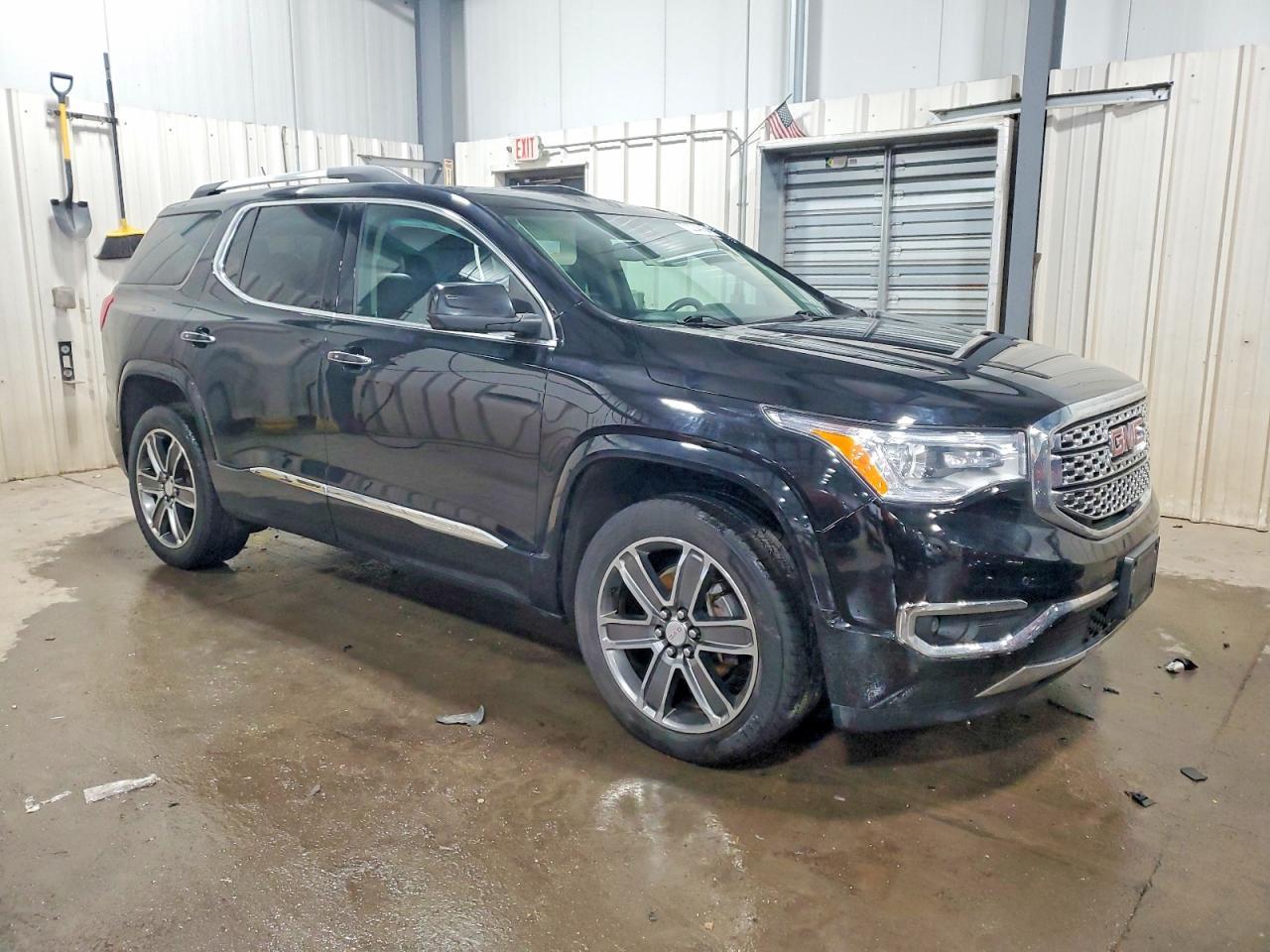 2017 GMC ACADIA