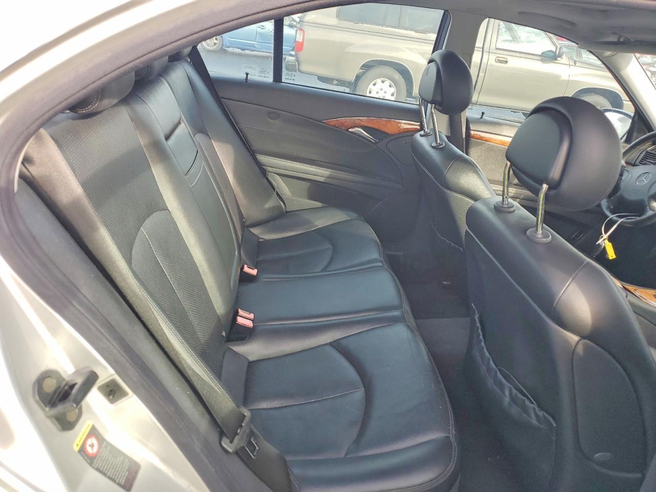 2003 MERCEDES-BENZ E-Class