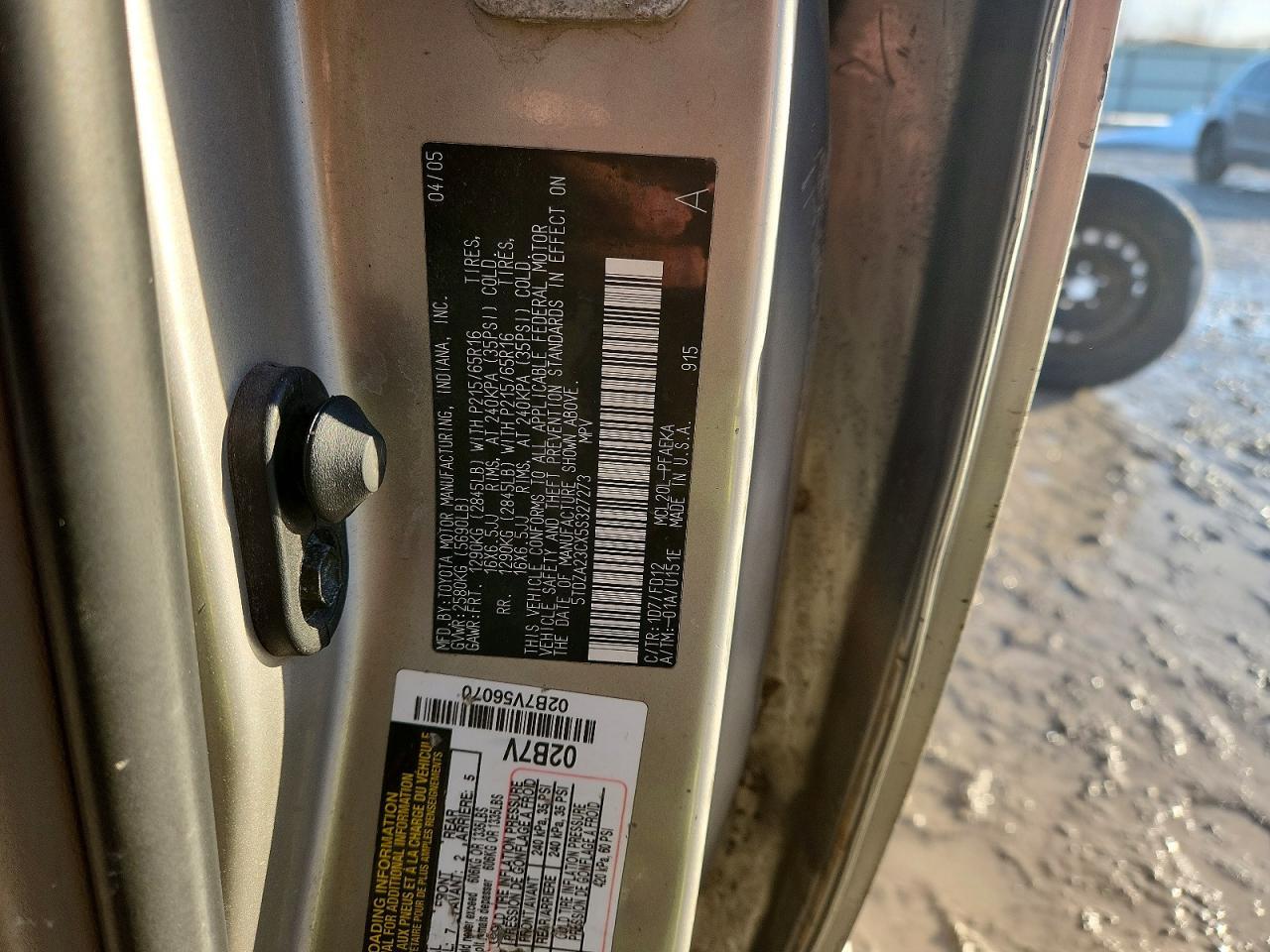 2005 TOYOTA SIENNA