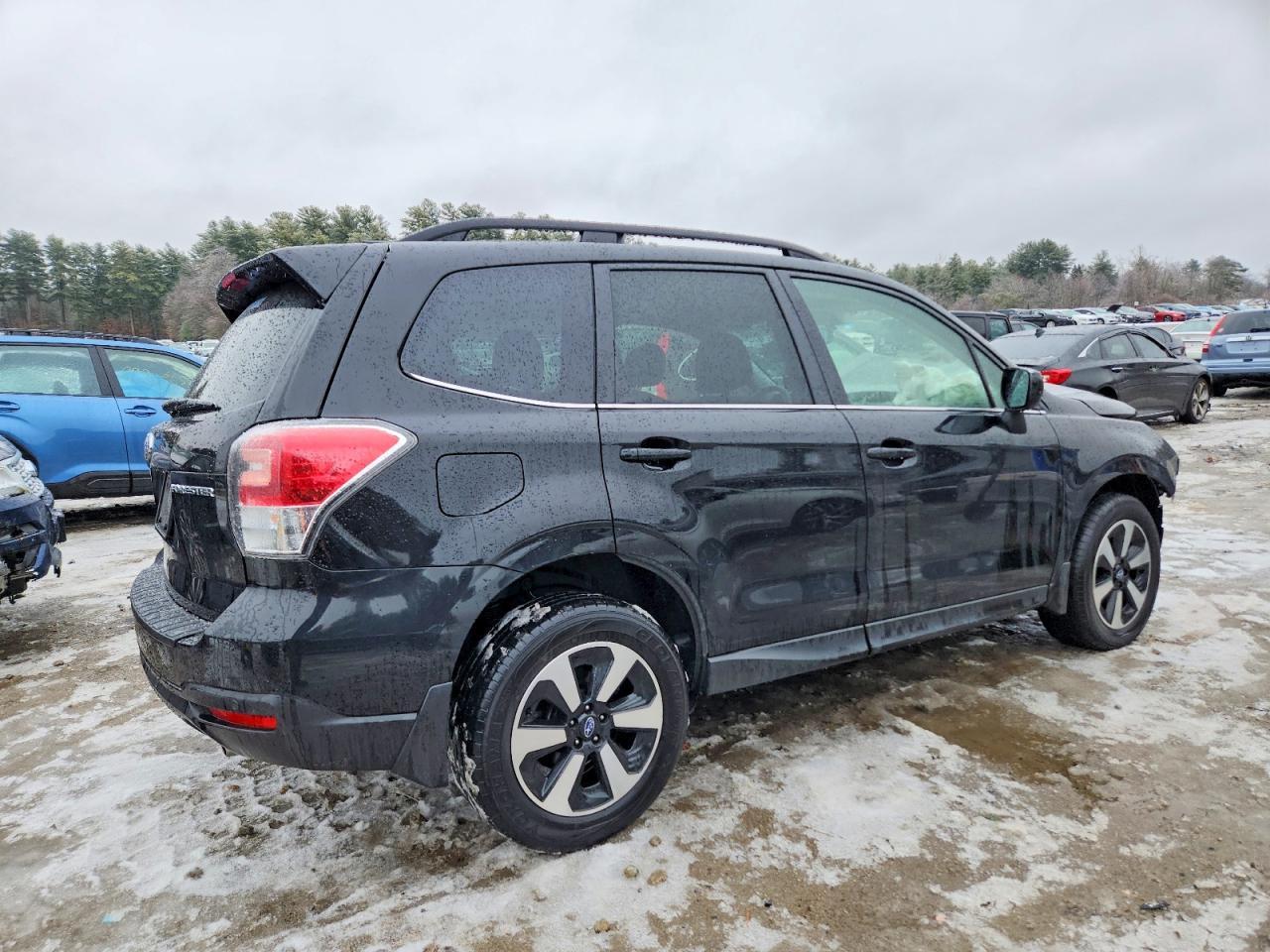 2018 SUBARU FORESTER
