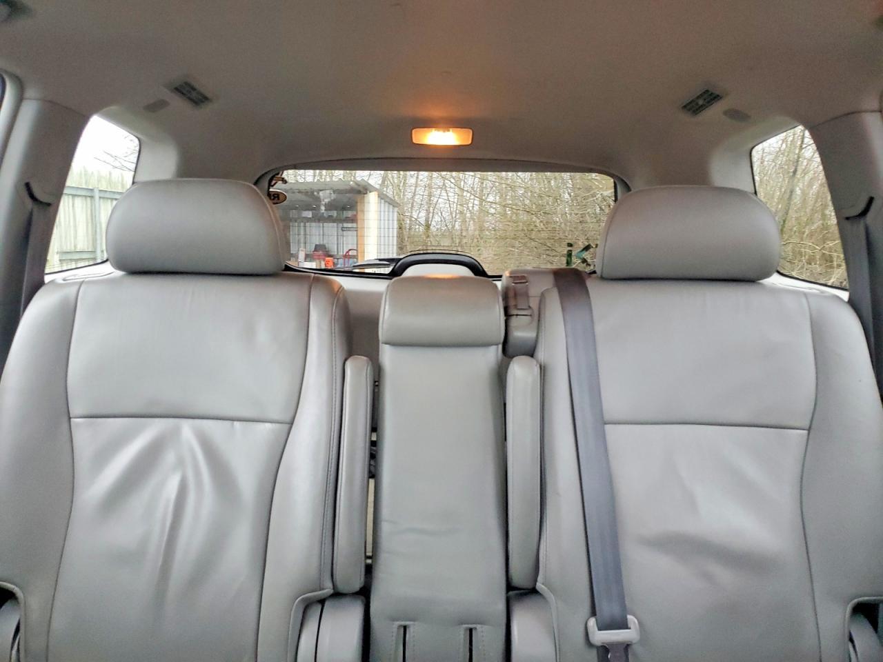 2010 TOYOTA HIGHLANDER