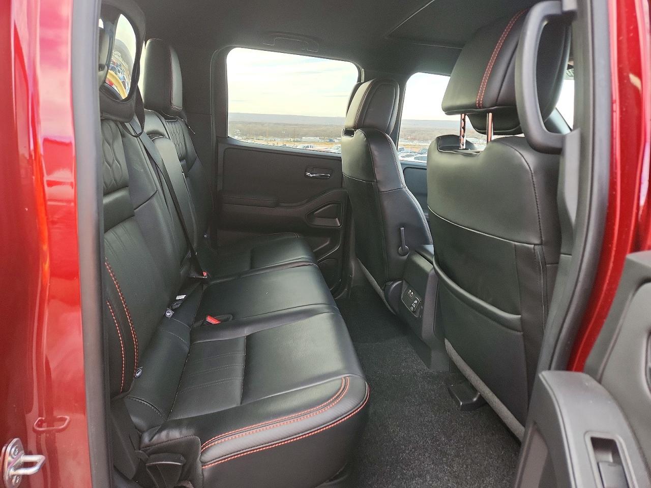 2024 NISSAN Frontier