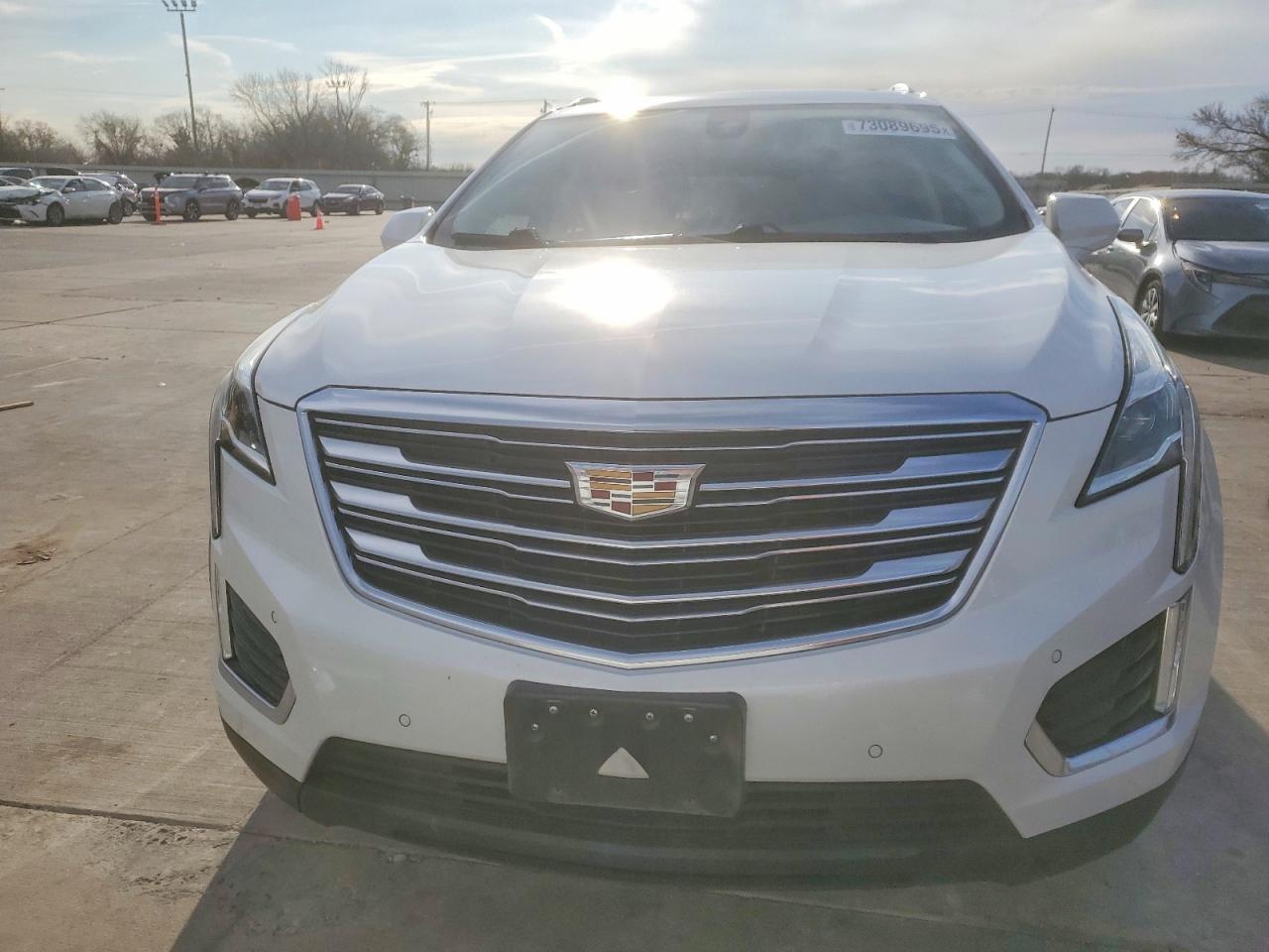 2017 CADILLAC XT5