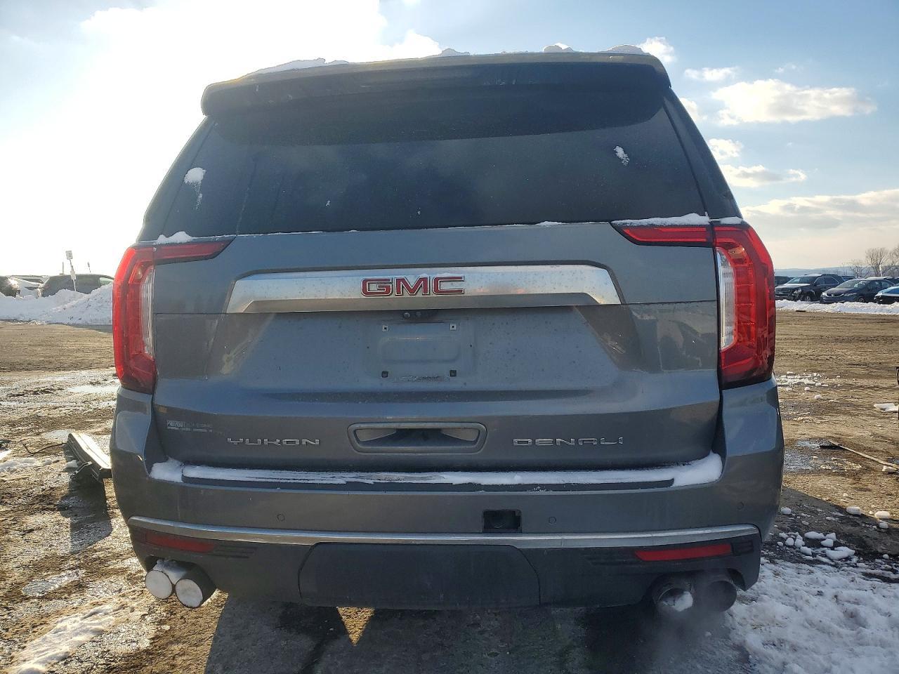 2021 GMC Yukon
