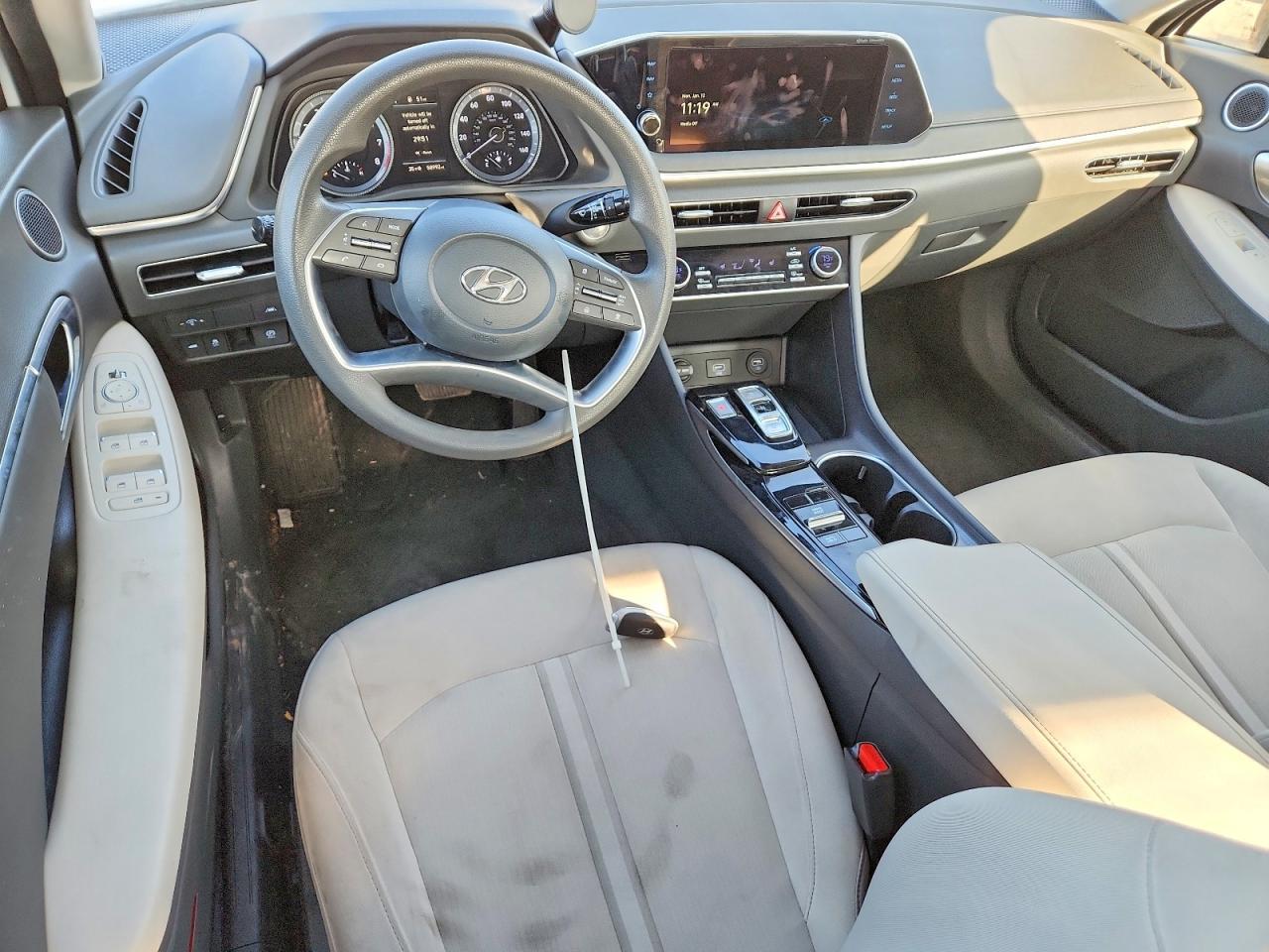 2023 HYUNDAI SONATA