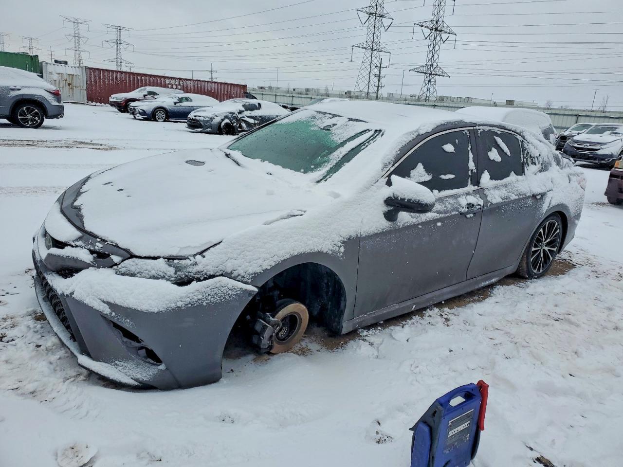 2018 TOYOTA CAMRY